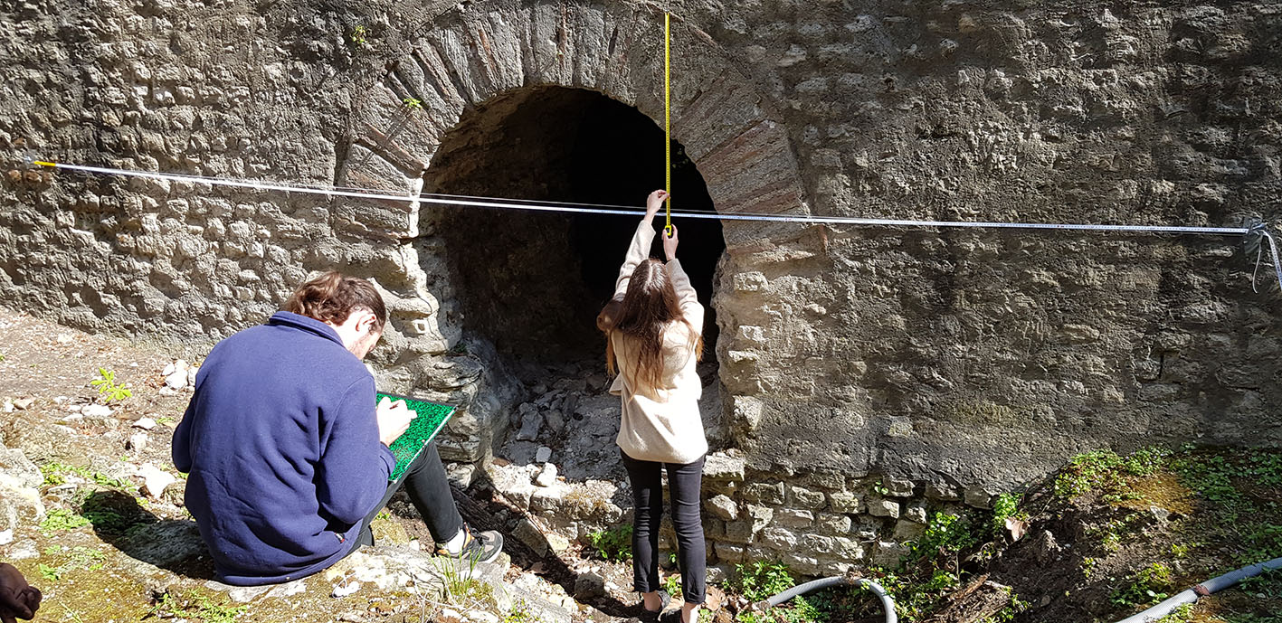 Atelier de relevé archéologique au musée national du Moyen Âge Mai 2019